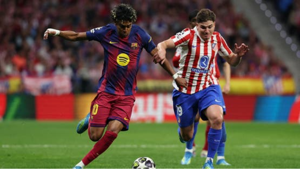 أتلتيكو: برشلونة بلا أخلاق وغير محترم.. ولن نمنحه ألفاريز