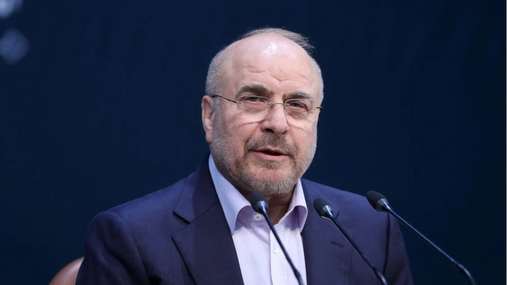 قاليباف يرد على وزير الخزانة الأمريكي: مصداقيتك بالكامل على المحك والإمبراطورية الأمريكية في تراجع