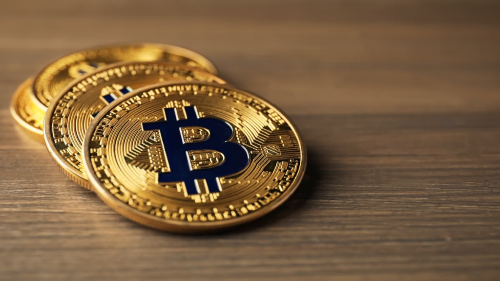 بيتكوين تتجاوز 80 ألف دولار … هل تتابع ارتفاعها؟