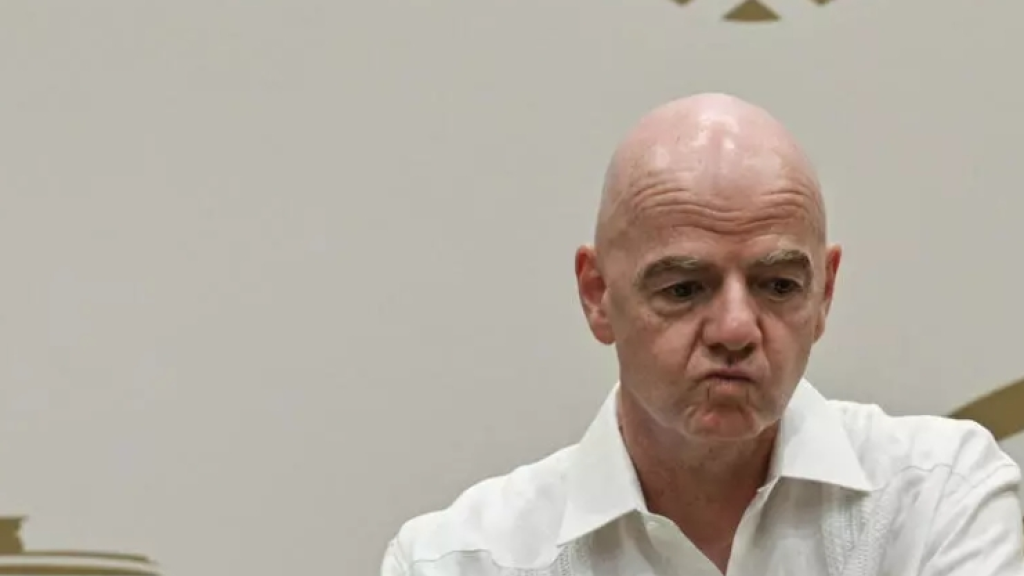 الاتحاد الأوروبي لكرة القدم سيرفع دعوى قضائية ضد إنفانتينو بتهمة 