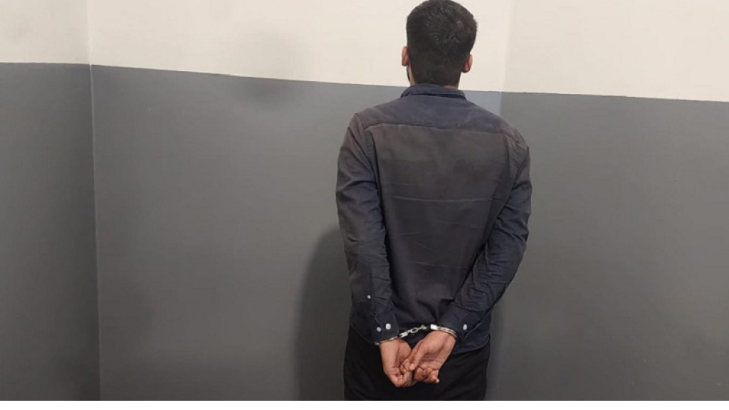 توقيف متورّط بعمليات بيع ذهب مزيّف وضبط كمية منها