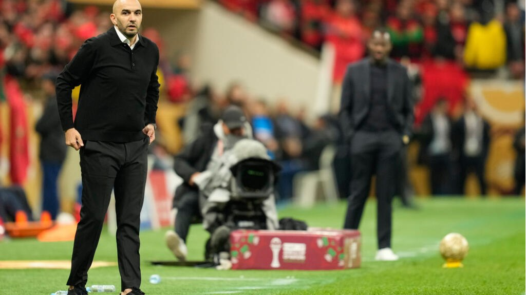 المدرب السابق لمنتخب المغرب وليد الركراكي يتعاقد كمحلل فني مع شبكة كانال بلوس الفرنسية