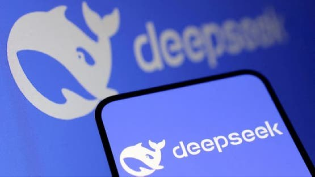 بكين ترفض اتهامات واشنطن لمختبرات صينية بسرقة قدرات نماذج للذكاء الاصطناعي 