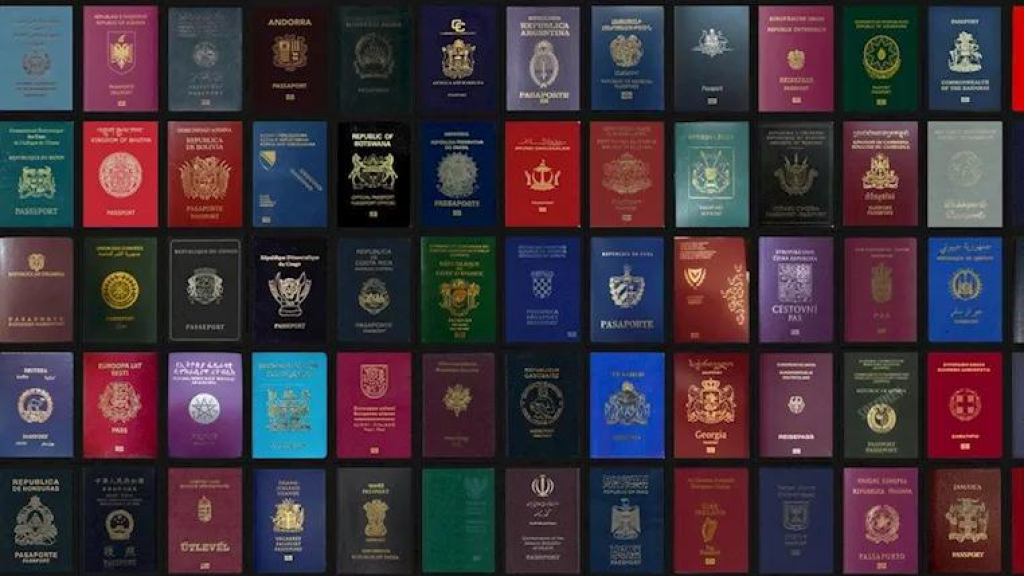 ثلاثة أشخاص فقط في العالم يسافرون من دون جواز سفر.. من هم وما سر هذا الامتياز؟