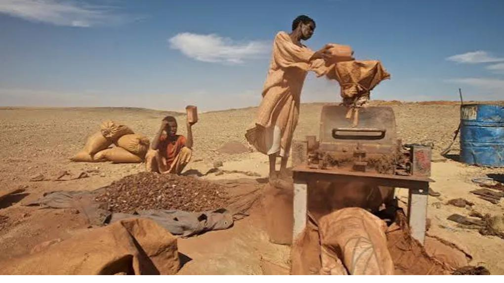 مقتل 60 على الأقل جراء انهيار منجم للذهب في غرب كردفان بالسودان