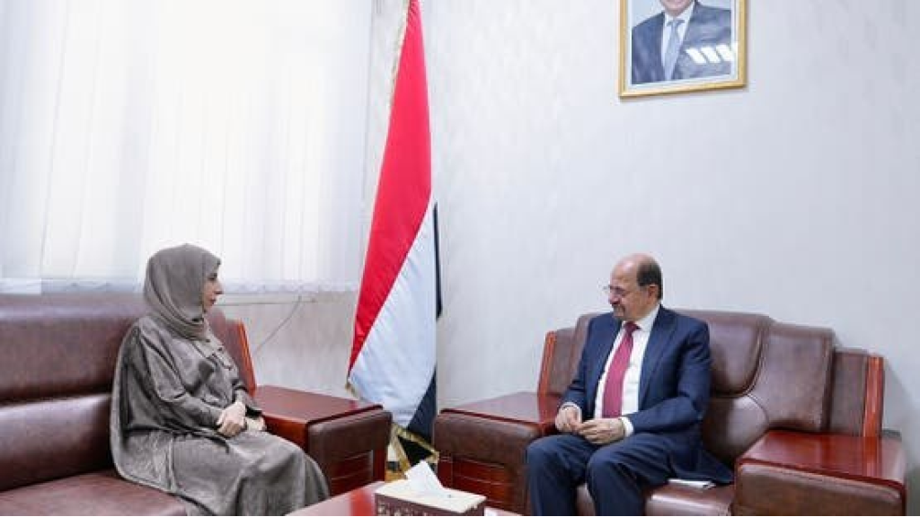 الزنداني: استهداف الحوثي مكة وباب المندب يكشف خطورة المشروع الإيراني