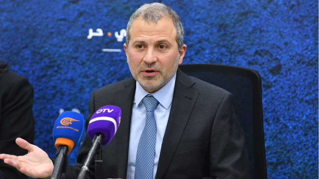  باسيل يقاضي جورج الصغير و