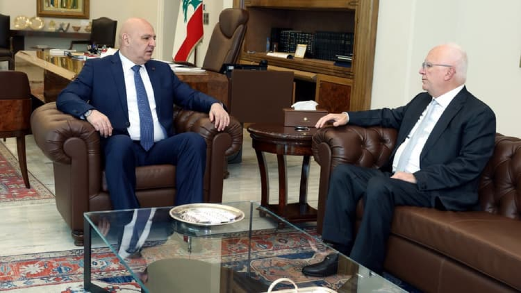 الرئيس عون استقبل ضاهر والمر والأسمر ومجلس إدارة مرفأ طرابلس: كفى استقواء بالخارج ضد بعضنا في الداخل خدمة لاعداء لبنان