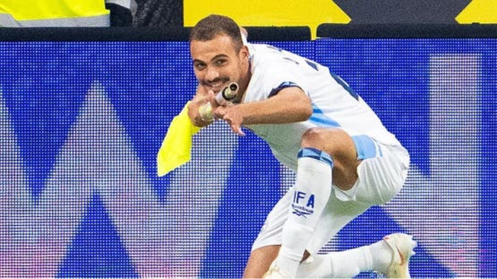 طرد لاعب إسرائيلي بسبب طريقة احتفاله أمام النمسا