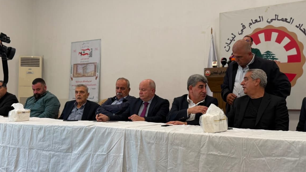 الأسمر وطليس يعلنان تعليق إضراب قطاع النقل والاتحادات