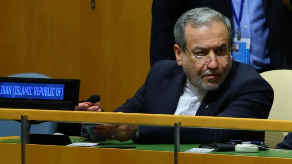 طهران تلقت رد أمريكا على مقترح الأيام السبعة وستناقشه اليوم