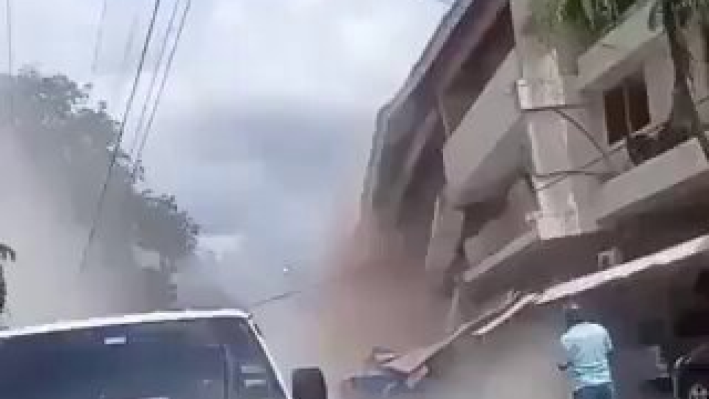 زلزال قوي يهز بنما ويثير الذعر في العاصمة (فيديو)