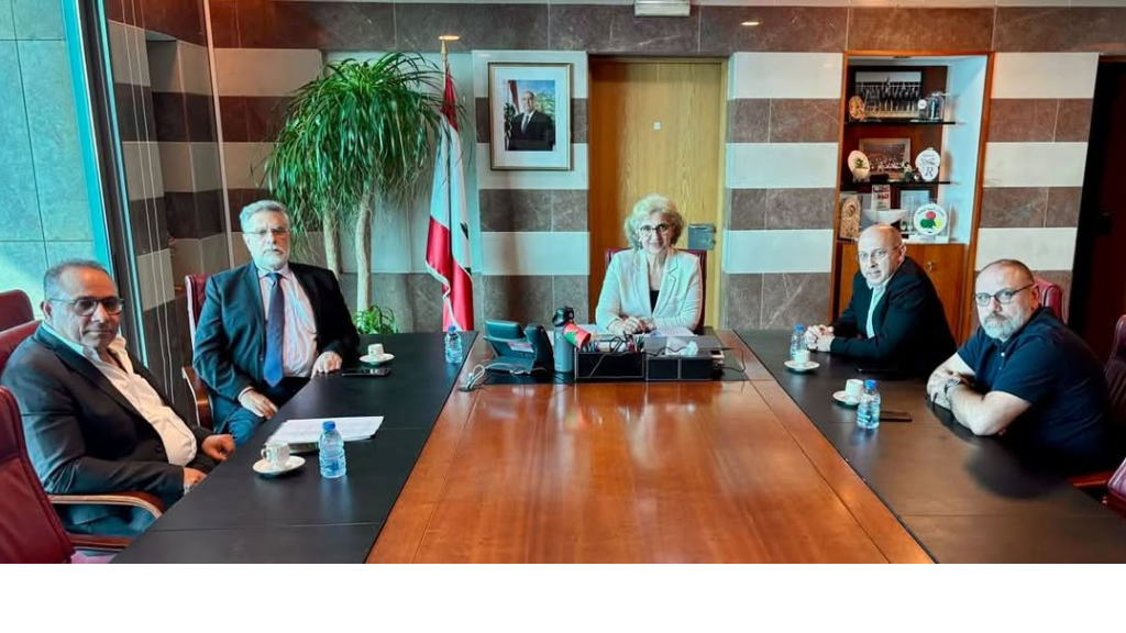 النائب عون يبحث مع وزيرة التربية إعادة فتح ثانوية الحدت - بعبدا