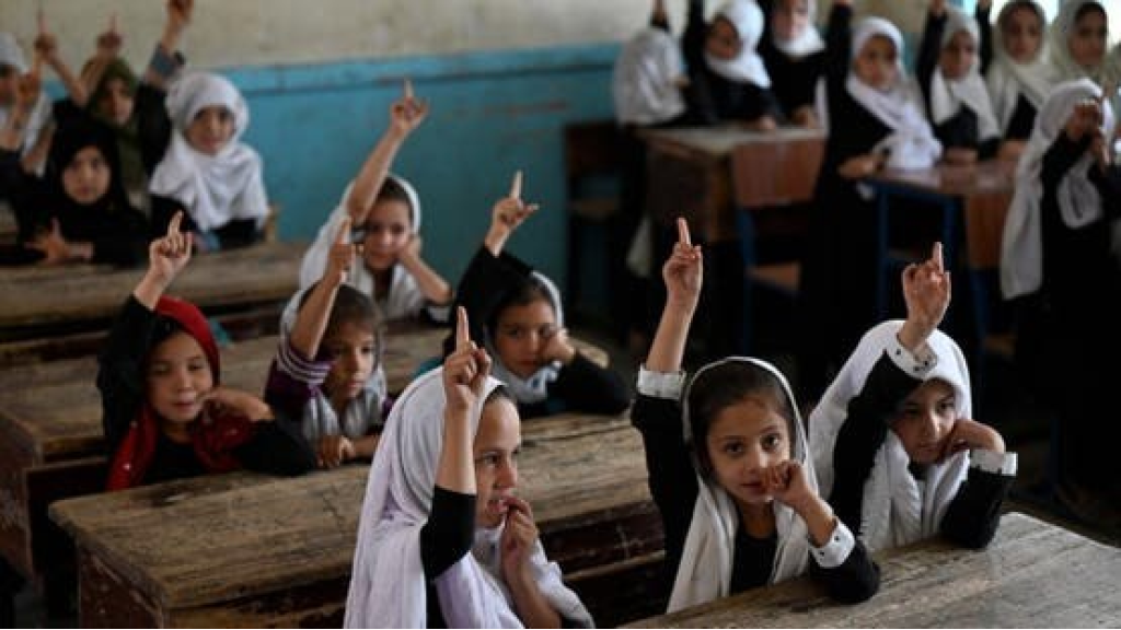في اليوم الدولي للفتاة.. واحدة من كل فتاتين تتزوج قبل بلوغها ال 18 في أفغانستان