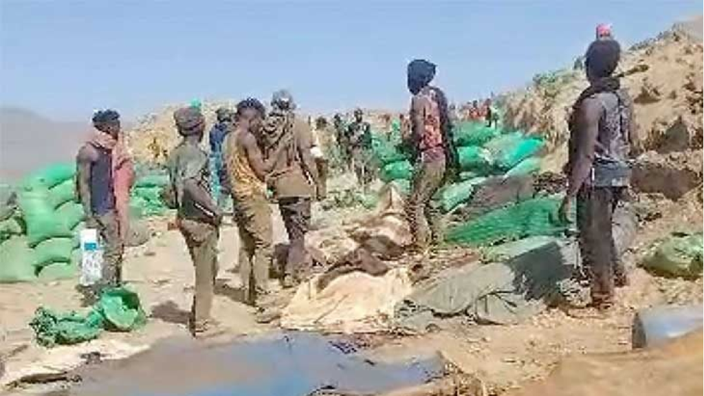 قصف المعدّنين يشعل توترا بين السودان ومصر… والبرهان يشكل لجنة تحقيق