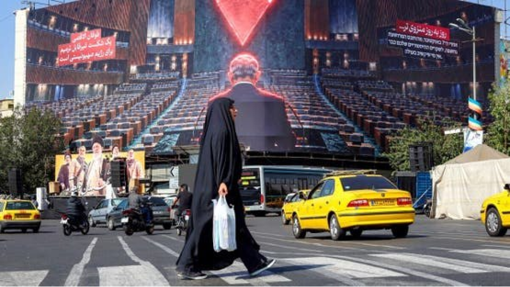 إيران تعتقل أعضاء من 