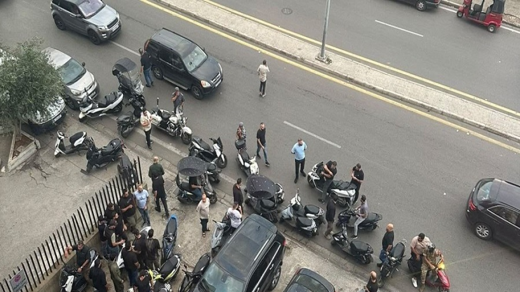 الدكتور محمد نعيم قاسم ينفي علاقته بمستودع أدوية في غاليري سمعان ويحتفظ بحق الادعاء