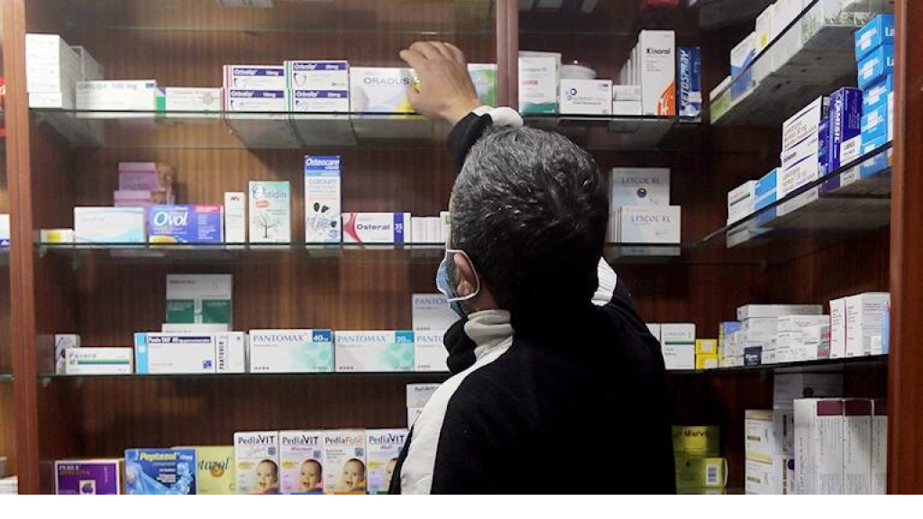 مُداهمة غاليري سمعان: الرواية الكاملة لملفّ الأدوية