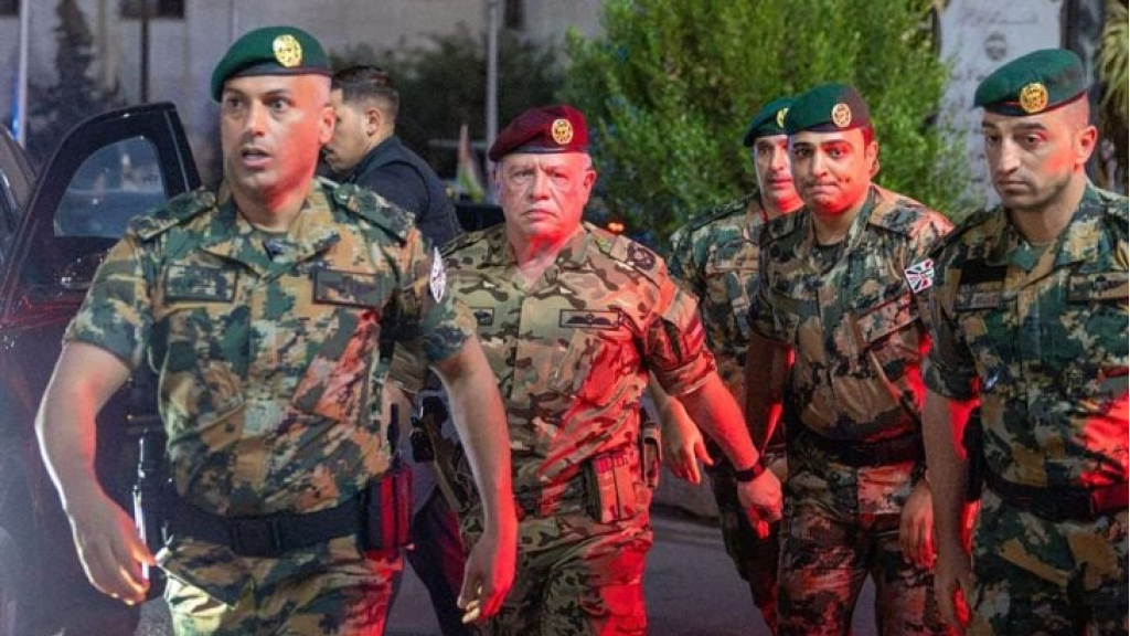 عاهل الأردن يوجه بتقييم أمني شامل عقب هجوم الكرك