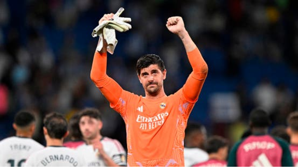 رغم بيان ريال مدريد.. كورتوا جاهز للكلاسيكو