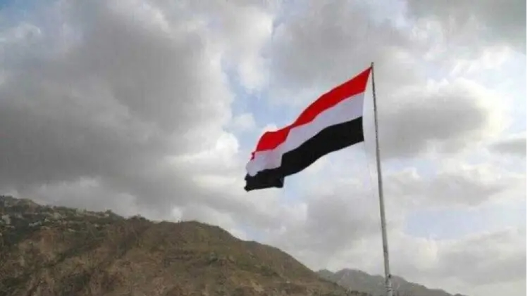 القوات المسلحة اليمنية تعلن تنفيذ 6 عمليات استهدفت منشآت نفطية ومطارات ومواقع عسكرية سعودية