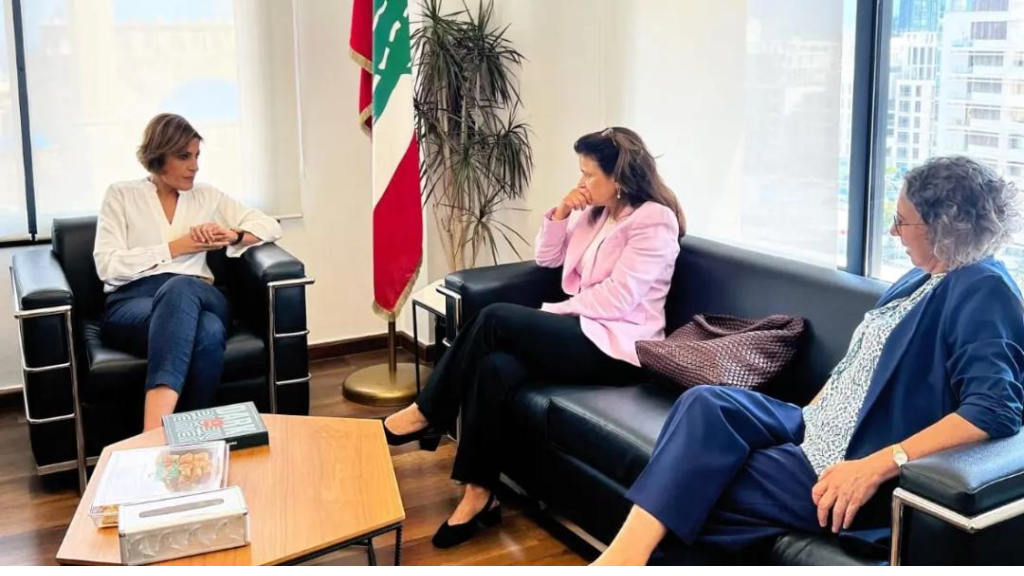 الزين: نعمل لحلول مستدامة للنفايات بتمويل يتفادى القروض