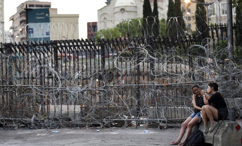 الضيف يطرد المسؤول اللّبناني: غابت الأحزاب فحضرت جيوش الــ NGOS