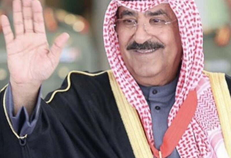 الشيخ مشعل الصباح يؤدي اليمين الدستورية ولياً لعهد الكويت