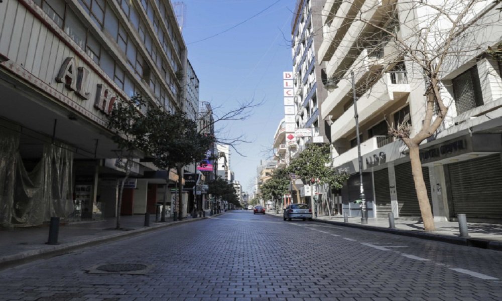    الاقفال أو الانهيار