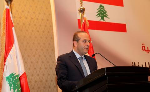 رائد خوري: سياسات الحكومات المتعاقبة تسببت بهدر أموال المودعين