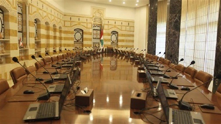 «التسويات الداخلية» لحل ازمة تشكيل الحكومة لن تحصل الا بقرار خارجي