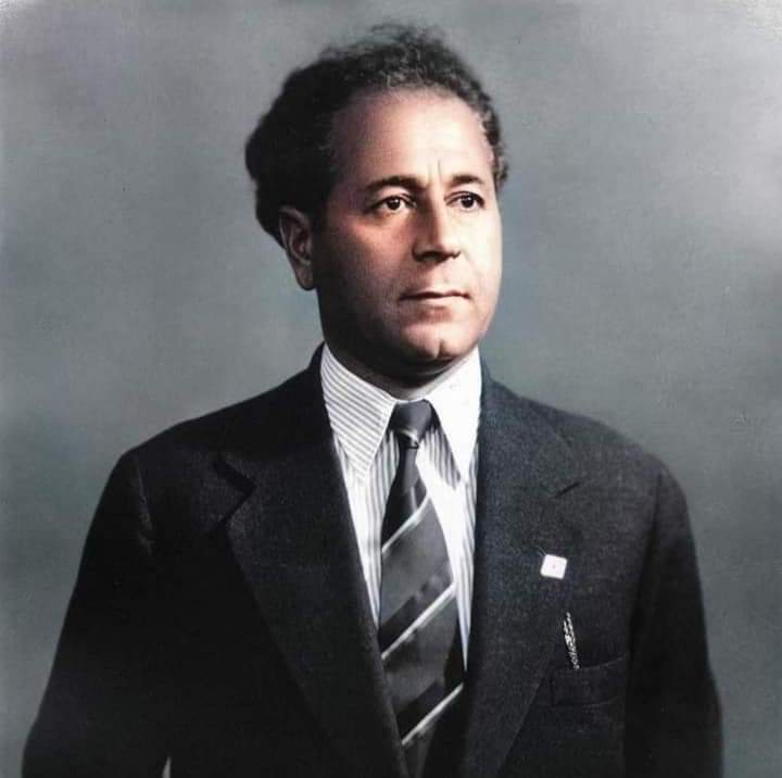 وظيفة الثقافة بين التقليد والابداع