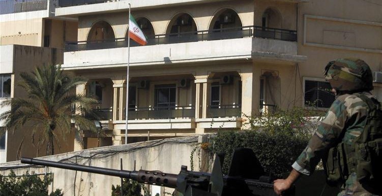 فتح سجل التعازي بالعالم محسن زادة في السفارة الايرانية – بيروت