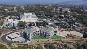 مستشفى عين وزين: بدء استقبال الراغبين بالتلقيح اعتبارا من يوم غد