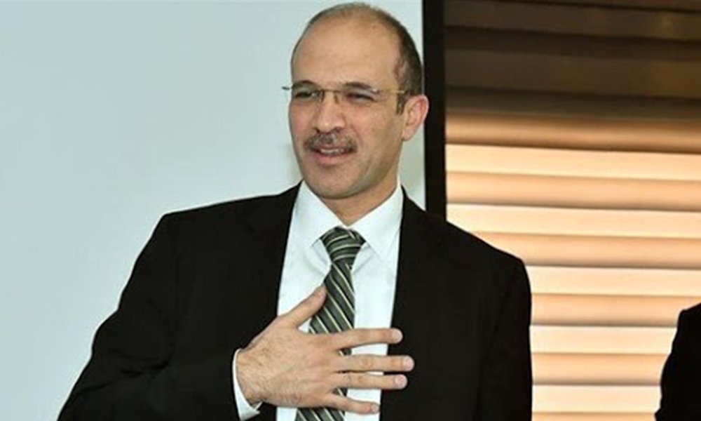 وزير الصحة معايدا اللبنانيين: لا تستسلموا... سنربح