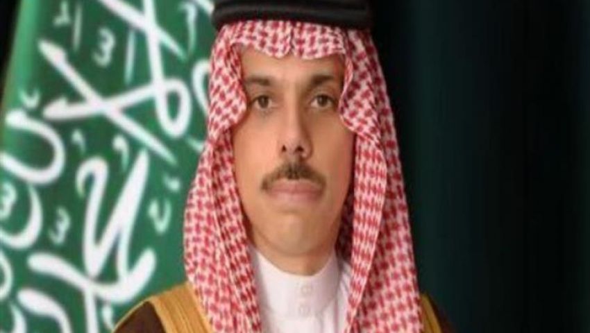 الرياض تكشف عدم تمسكها بالحريري وتدعم أي شخص إصلاحي!