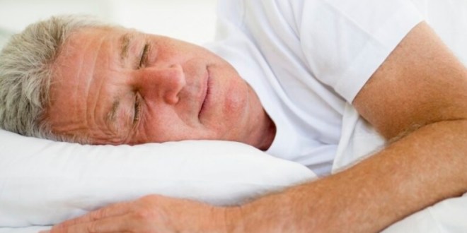 هل تجاوزت الـ40.. عادات خاطئة للنوم “احذرها”