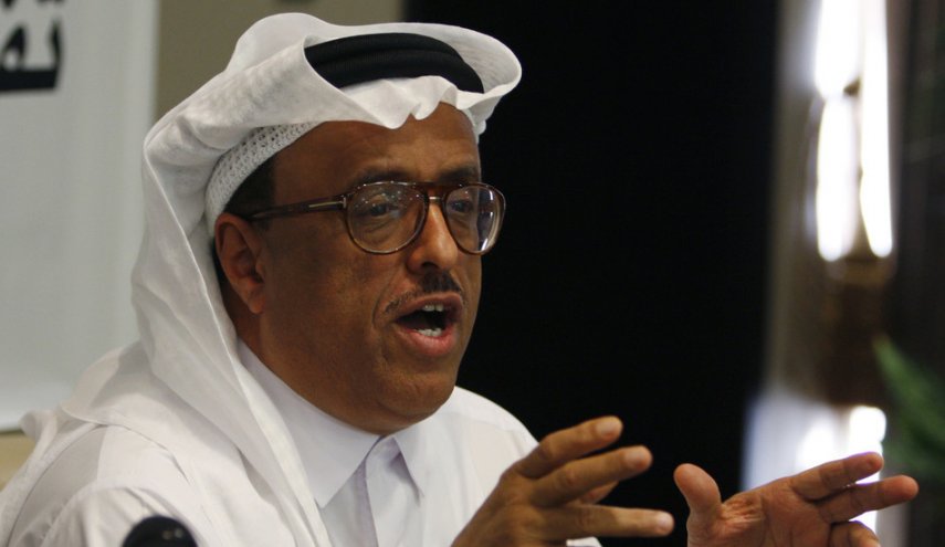 خلفان يطالب بضم إيران وإسرائيل إلى جامعة الدول العربية!