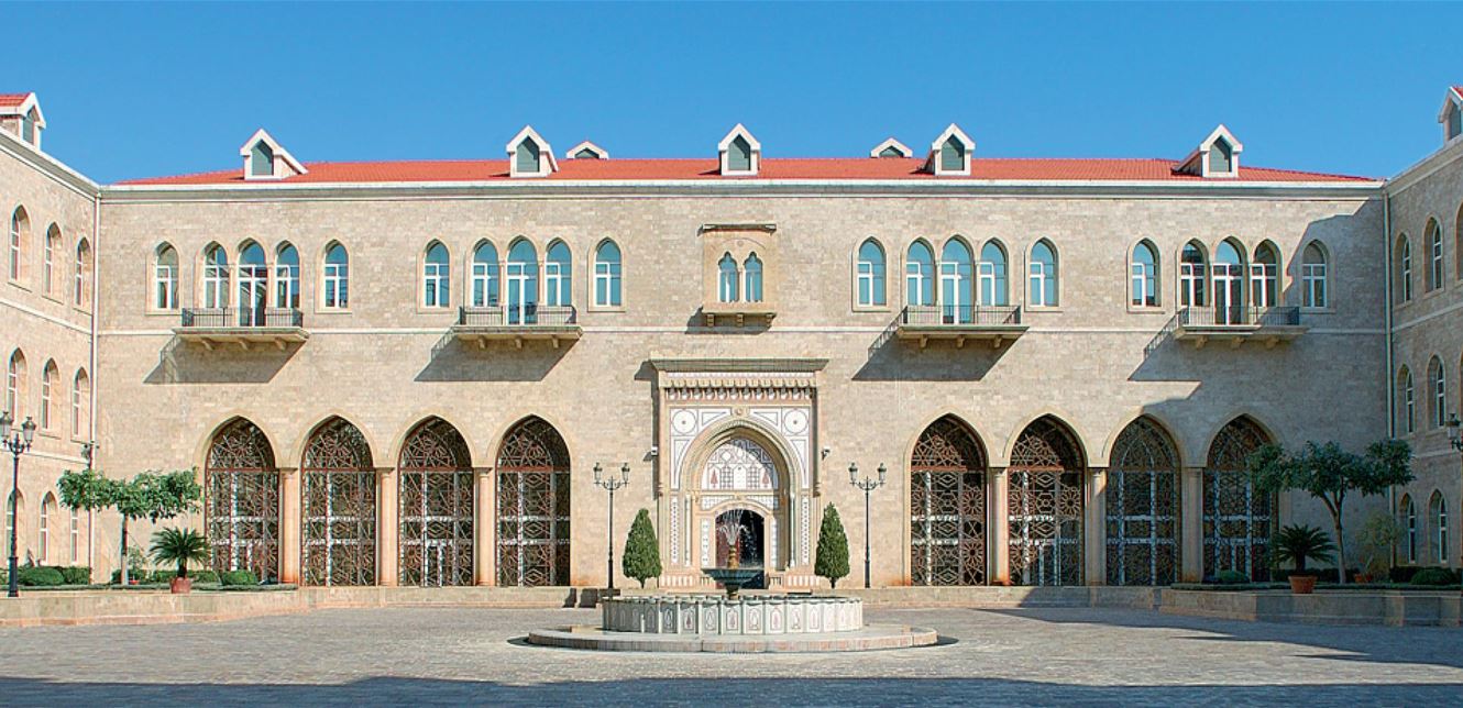 فشل «لبننة» تشكيل الحكومة والمبادرة الفرنسية يعلقها الاتفاق النووي مع ايران