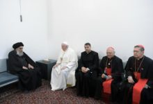 تفاصيل ووقائع من لقاء المرجع السيستاني والبابا فرنسيس