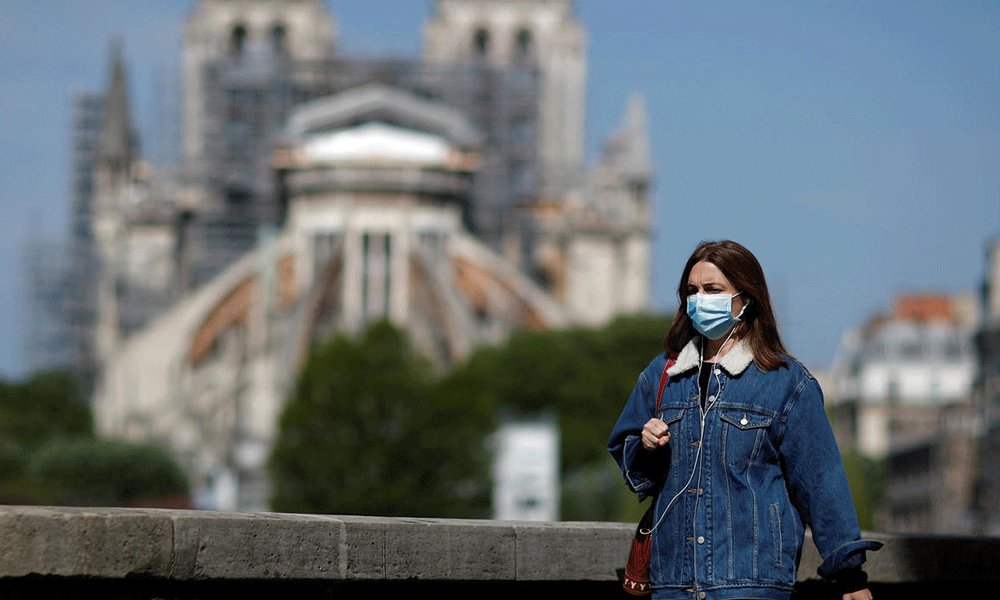 فرنسا تسجل زيادة قياسية جديدة في إصابات “كورونا”