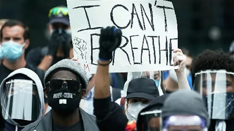 أميركا تسجل رقماً قياسياً بإصابات “كورونا”