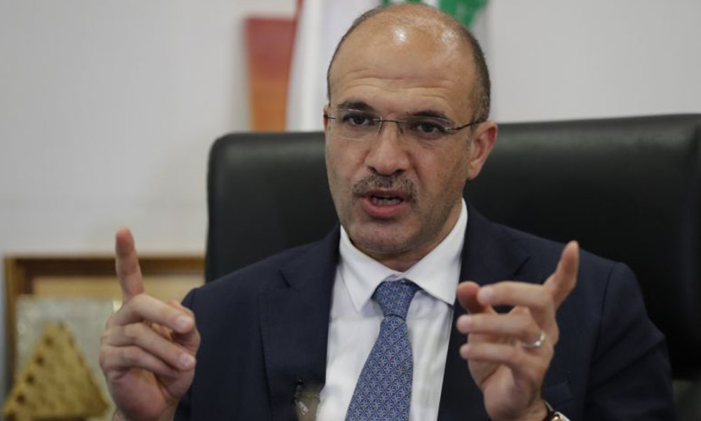  قرار للوزير حسن بإلغاء فحص ال PCR لمن تلقى من المسافرين جرعتين من اللقاح ومذكرة تحذر من التلاعب بنتائج الإختبارات