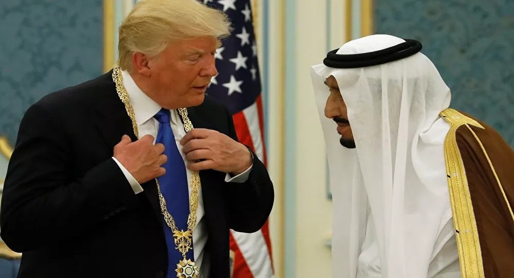 ترامب يحث الملك سلمان على التفاوض مع دول الخليج الأخرى لحل الخلافات