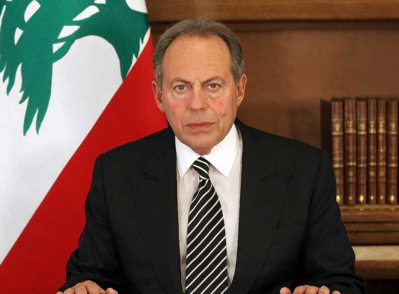 الرئيس لحود: هل يسهم لبنان في إفشال عودة النازحين؟